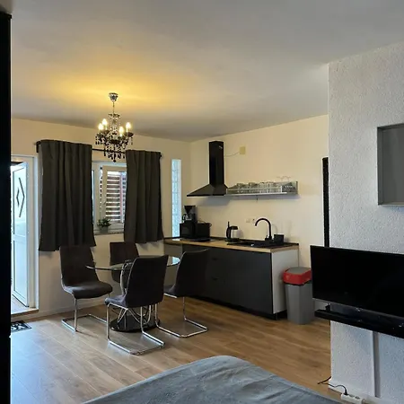 Vukovic * セルツェ