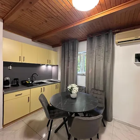 Vukovic Apartment